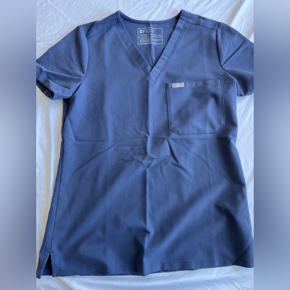 FIGS Catarina top XS space navy